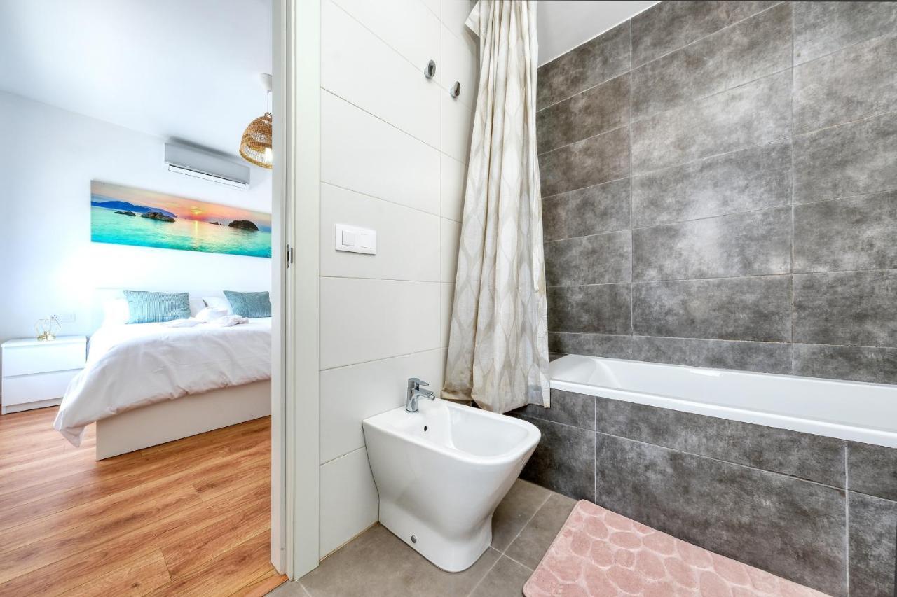 Casa Juana Isabela-Villas Gardenia Коста Тегисе Екстериор снимка